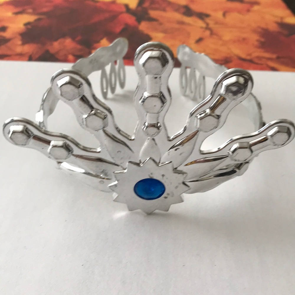Princess tiara Halloween costume